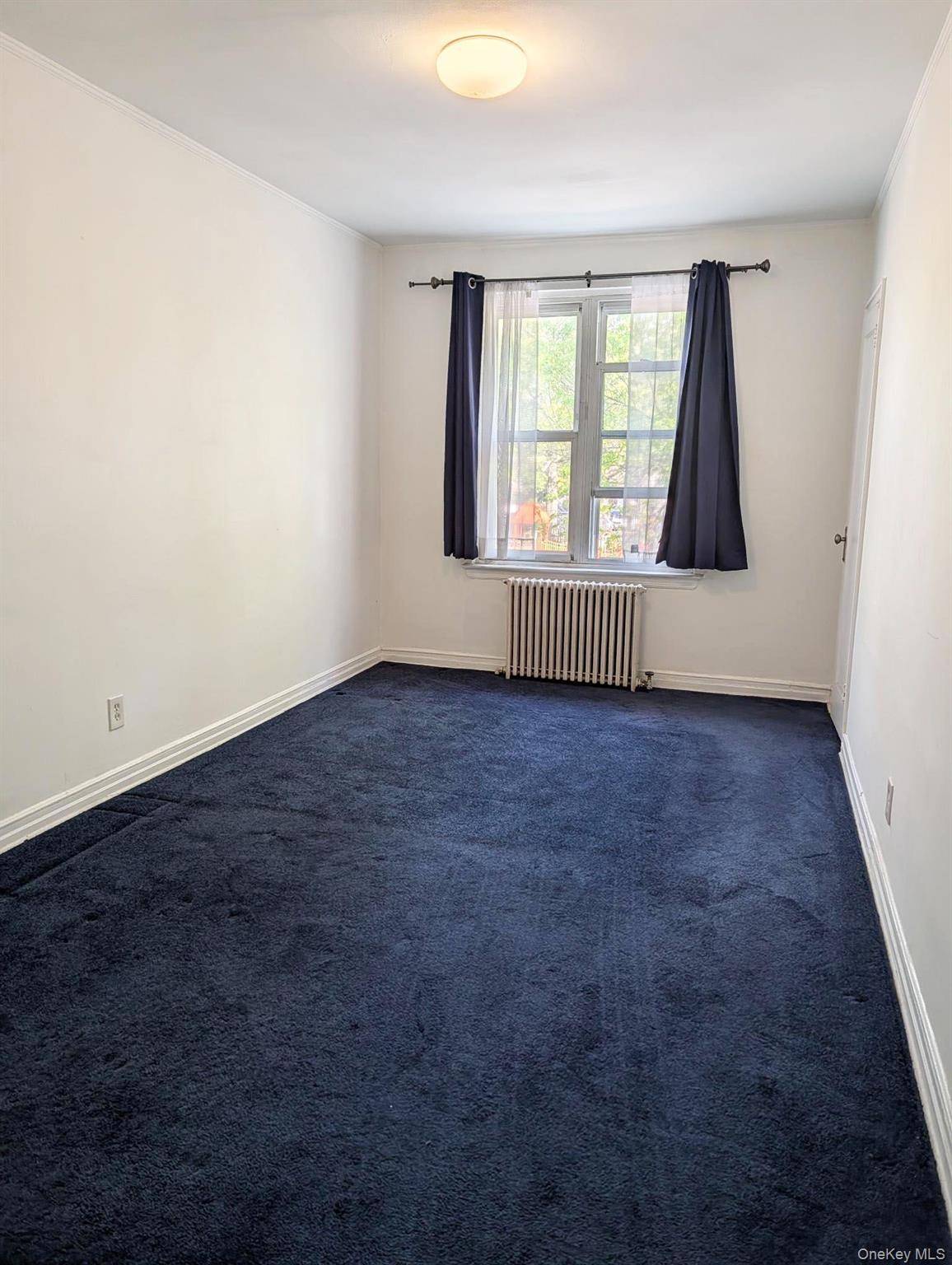 Casa com 3 Quartos à Venda em Queens Village - Nova Iorque - EUA - 4