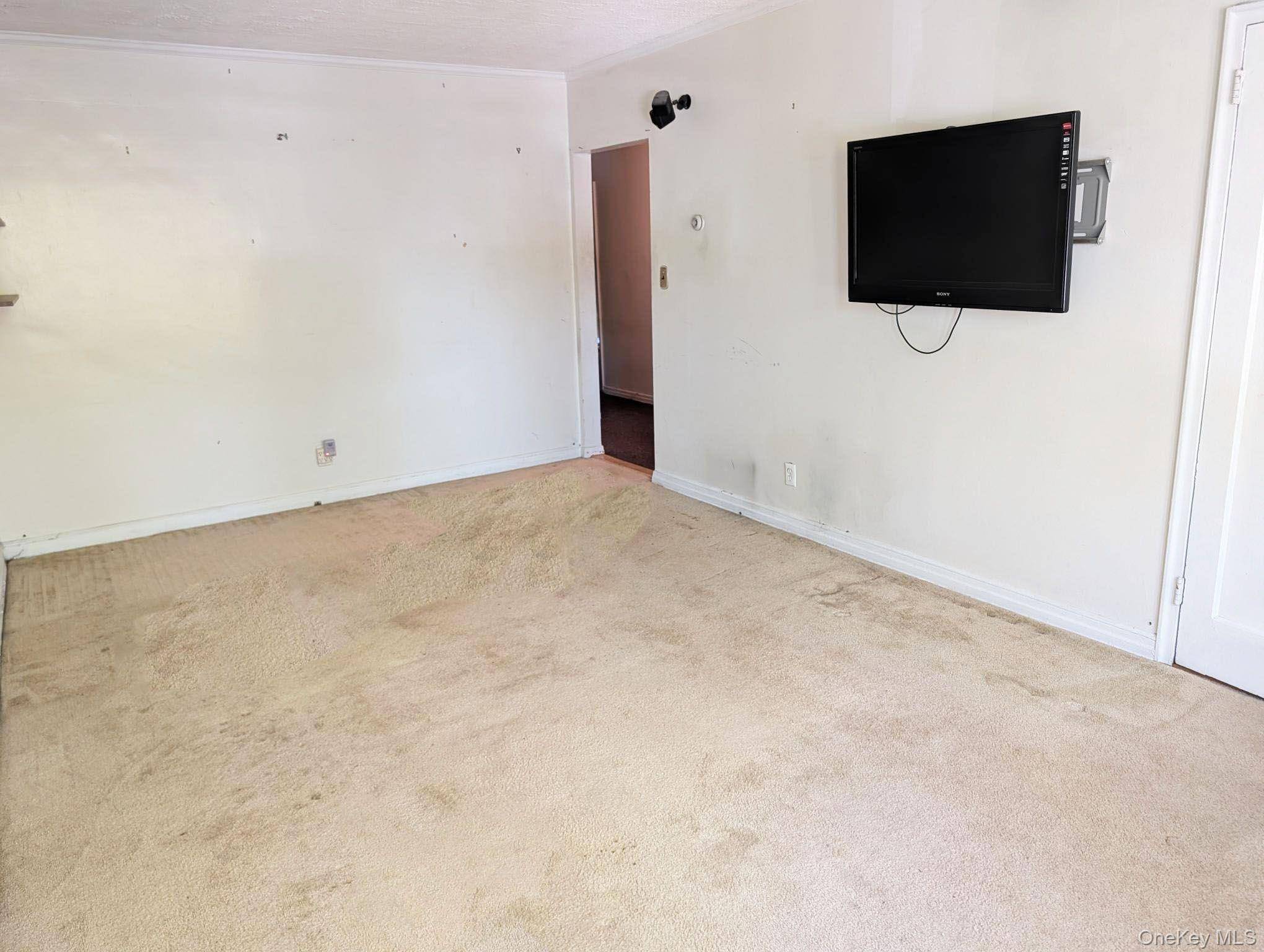 Casa com 3 Quartos à Venda em Queens Village - Nova Iorque - EUA - 6