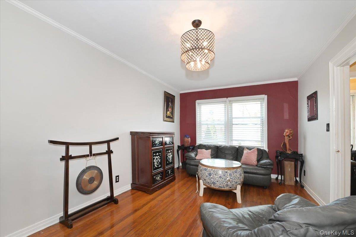 Casa com 3 Quartos à Venda em Queens Village - Nova Iorque - EUA - 4