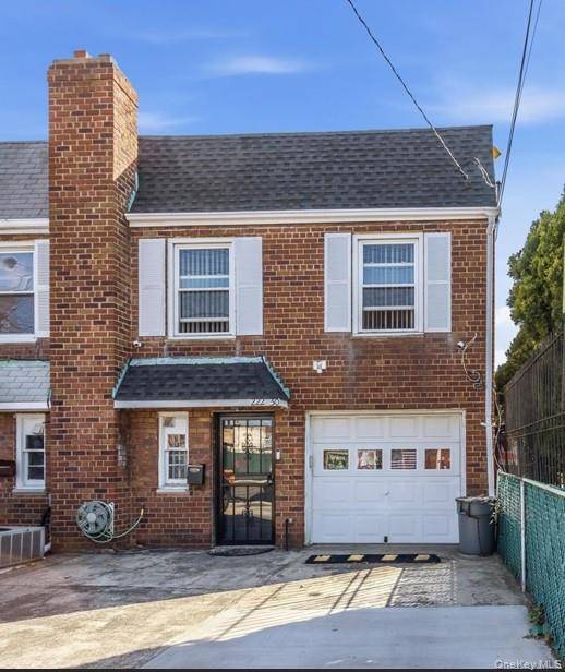 3 Bedroom Home for Sale in Queens Village - New York - USA - 1