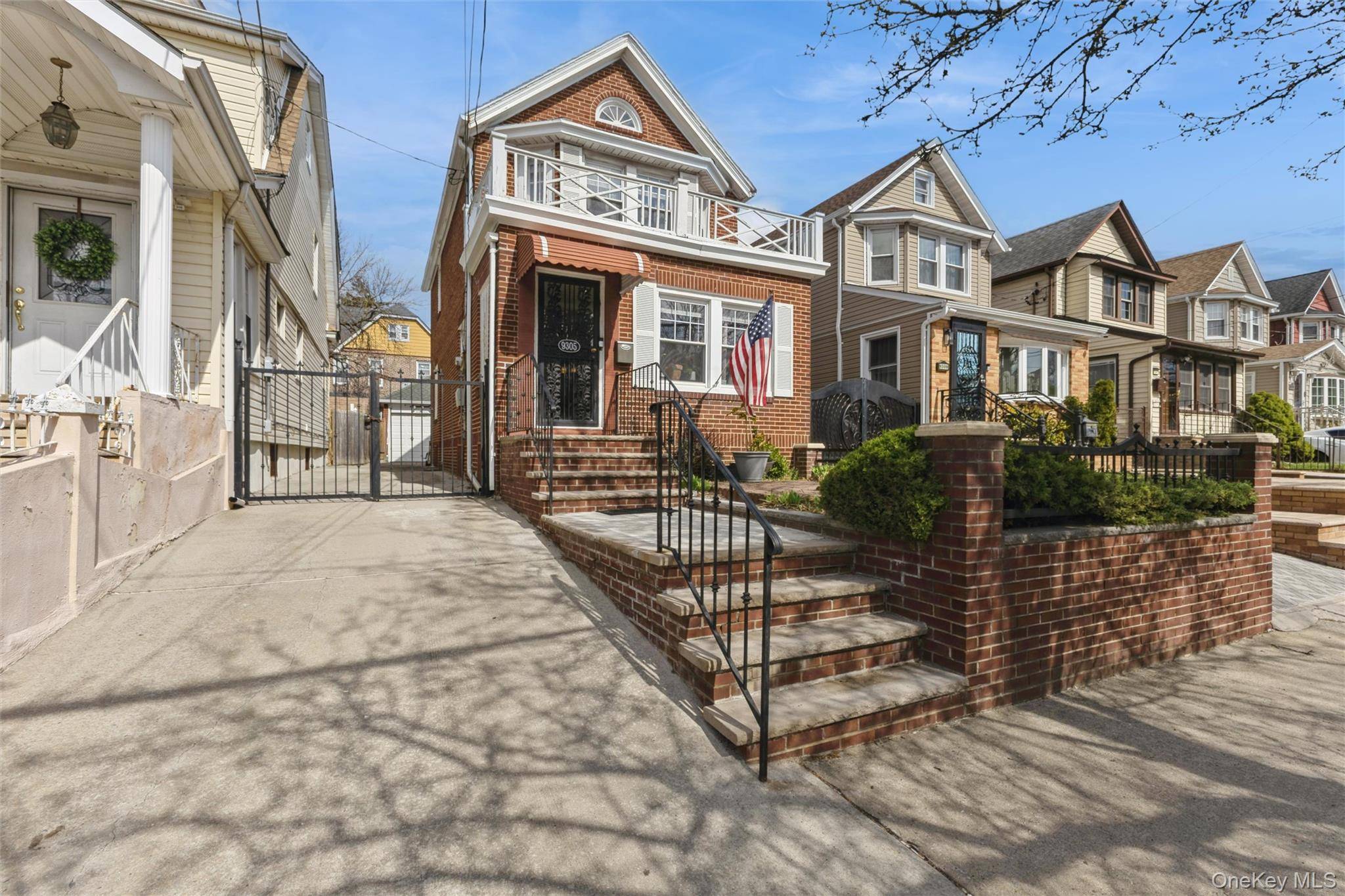 3 Bedroom Home for Sale in Queens Village - New York - USA - 1