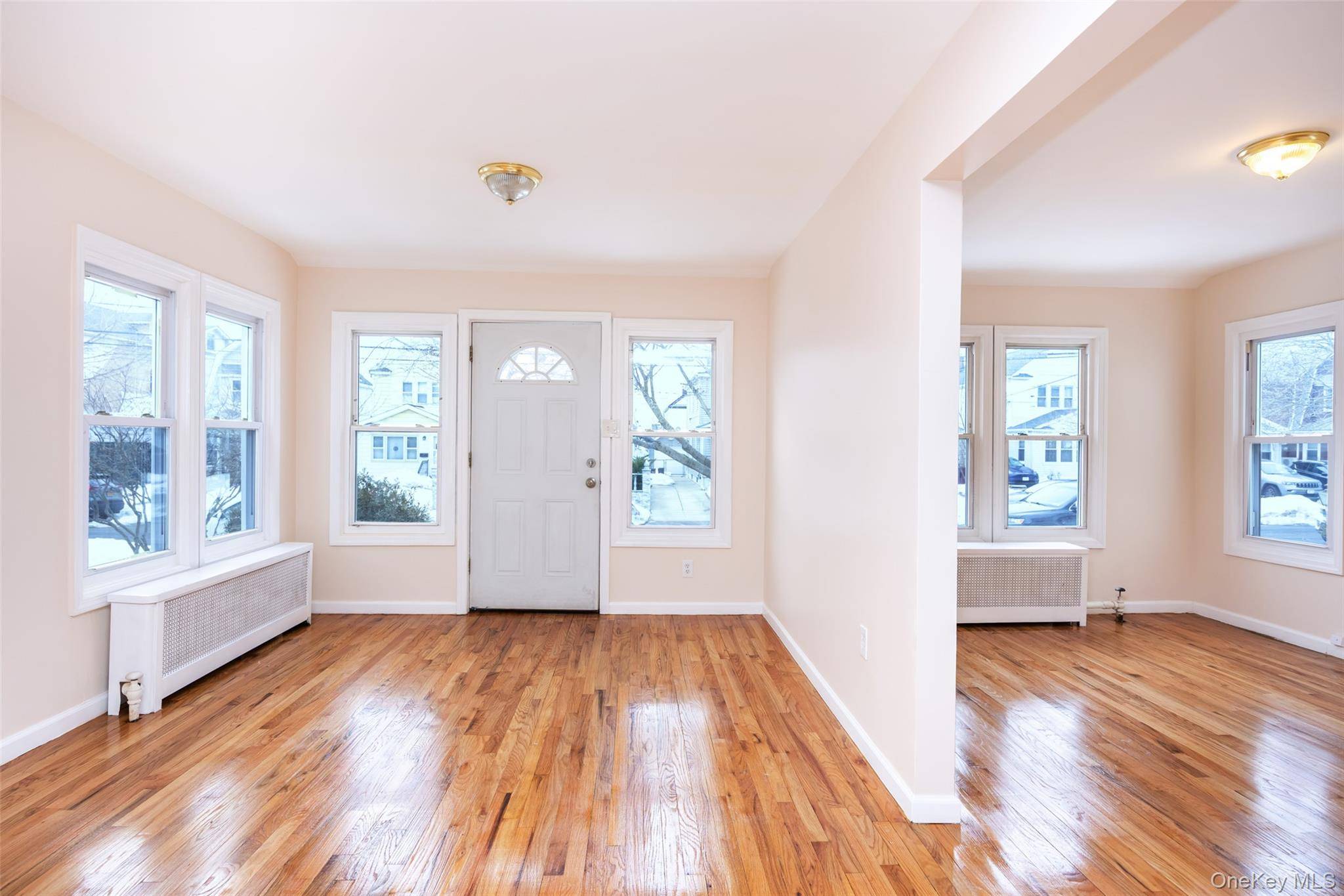 Hogar con 3 Dormitorios en Venta en Queens Village - Nueva York - EE. UU. - 5