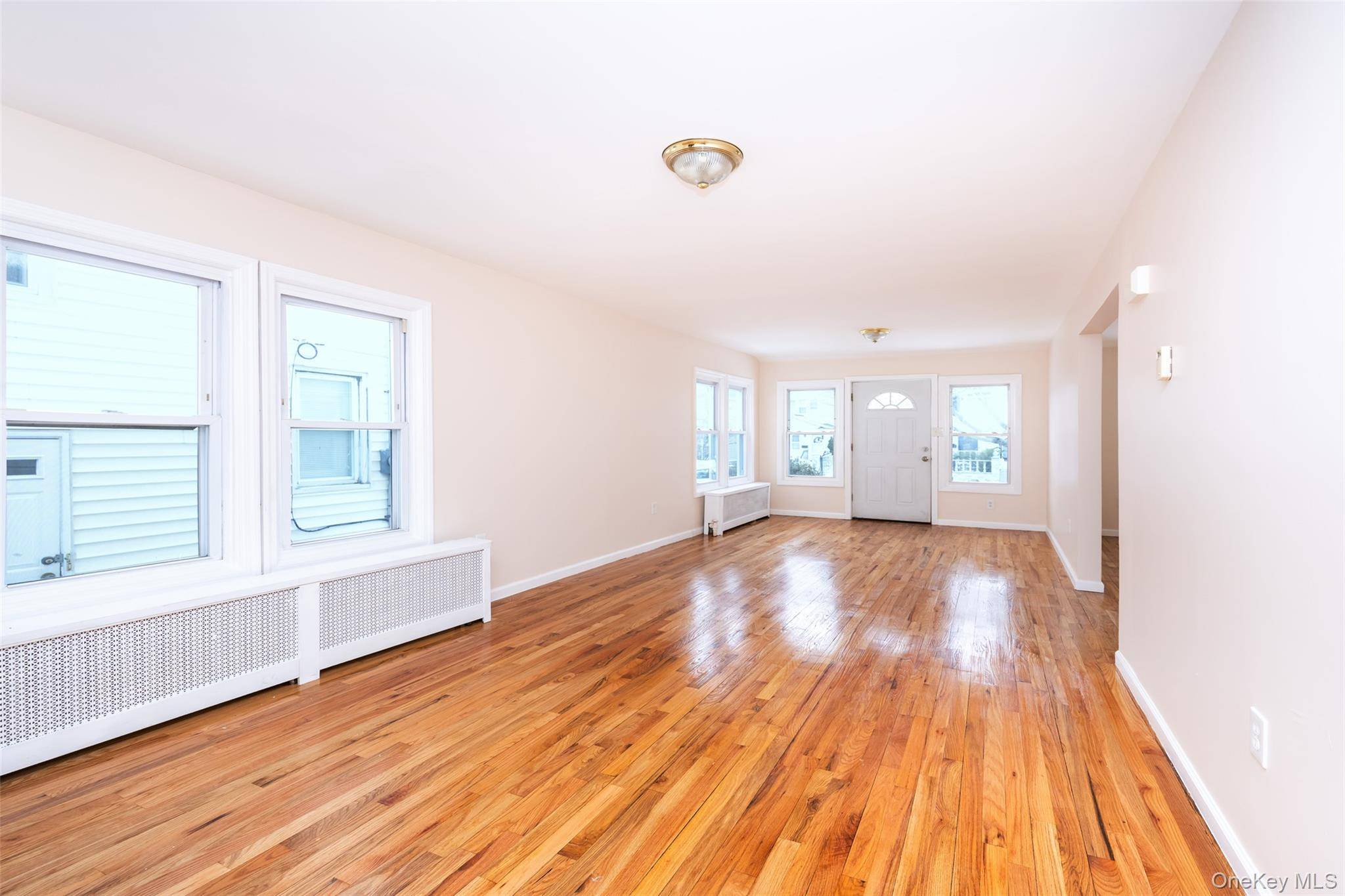 Hogar con 3 Dormitorios en Venta en Queens Village - Nueva York - EE. UU. - 7