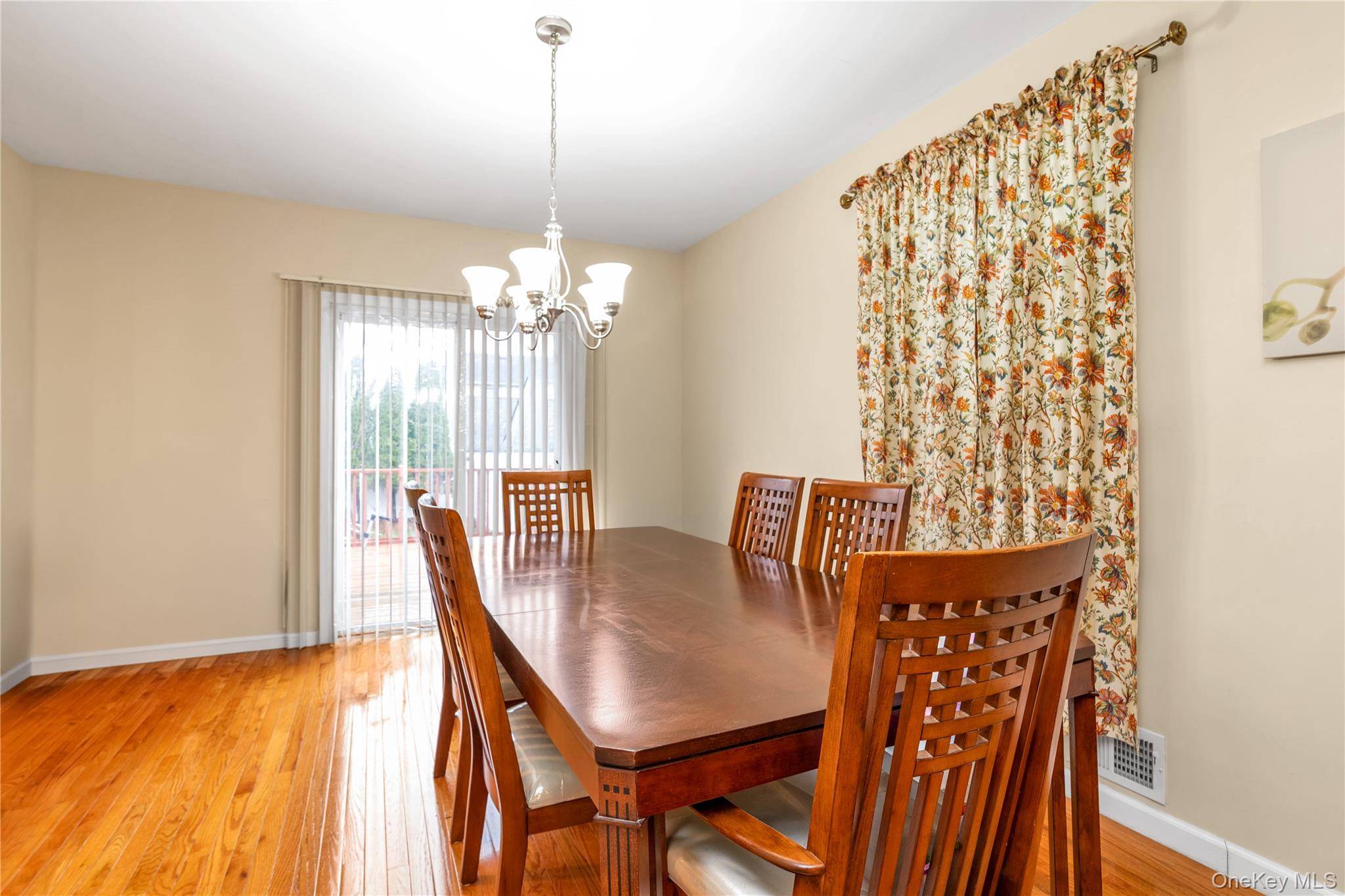 Casa com 3 Quartos à Venda em Queens Village - Nova Iorque - EUA - 7