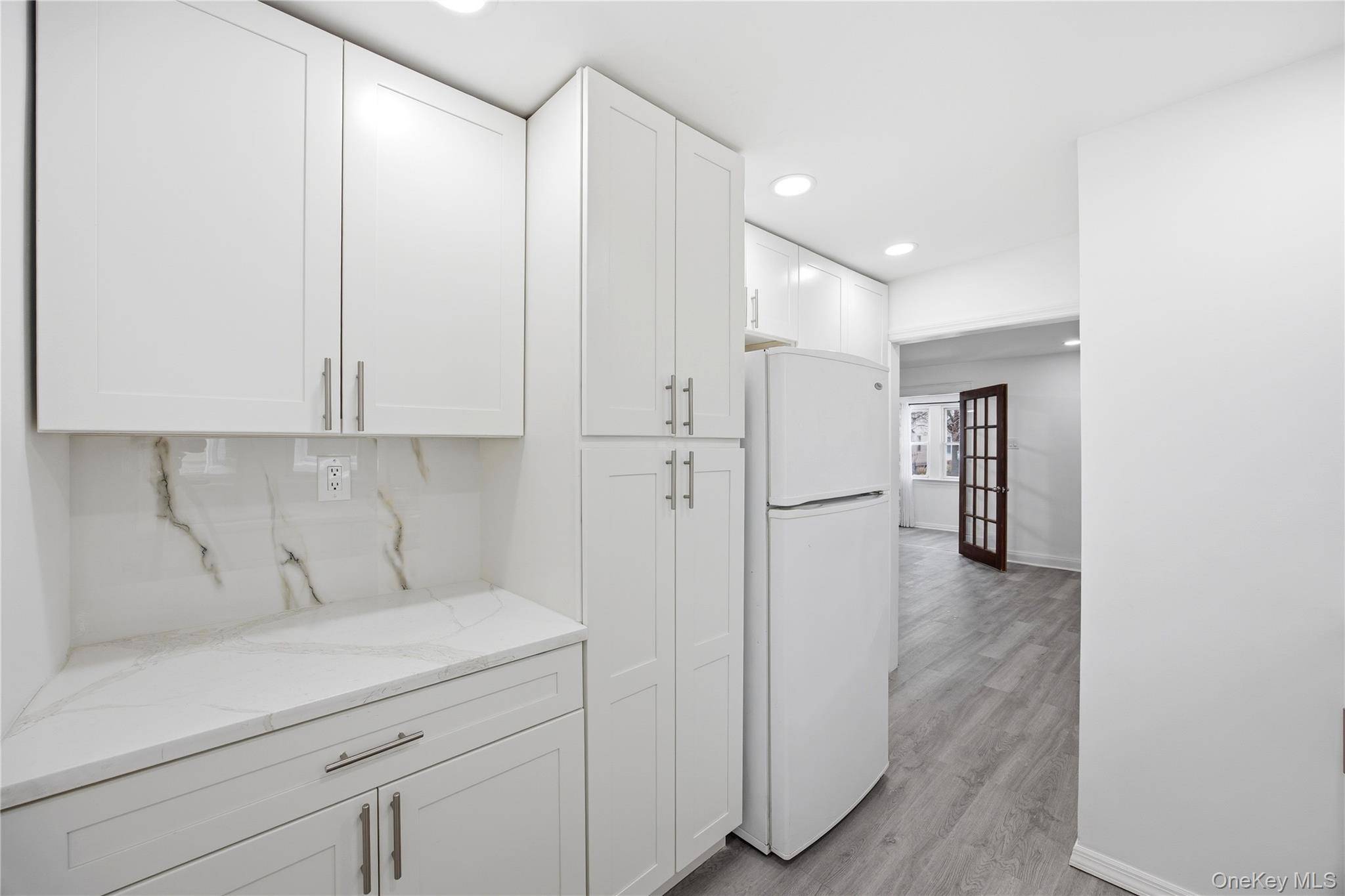 3 Bedroom Home for Sale in Queens Village - New York - USA - 8