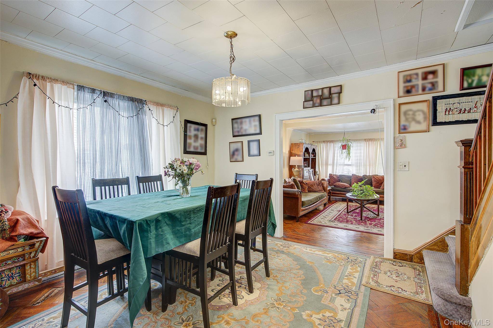 3 Bedroom Home for Sale in Queens Village - New York - USA - 5