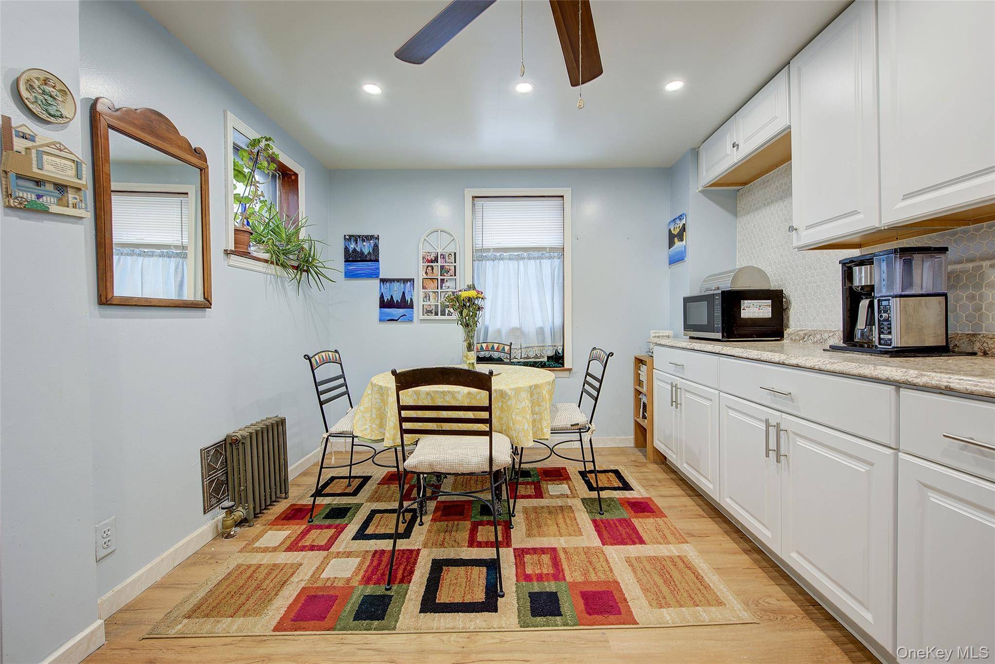 3 Bedroom Home for Sale in Queens Village - New York - USA - 8