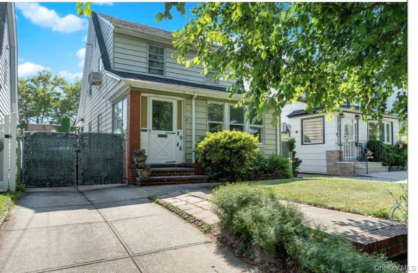 3 Bedroom Home for Sale in Queens Village - New York - USA - 1