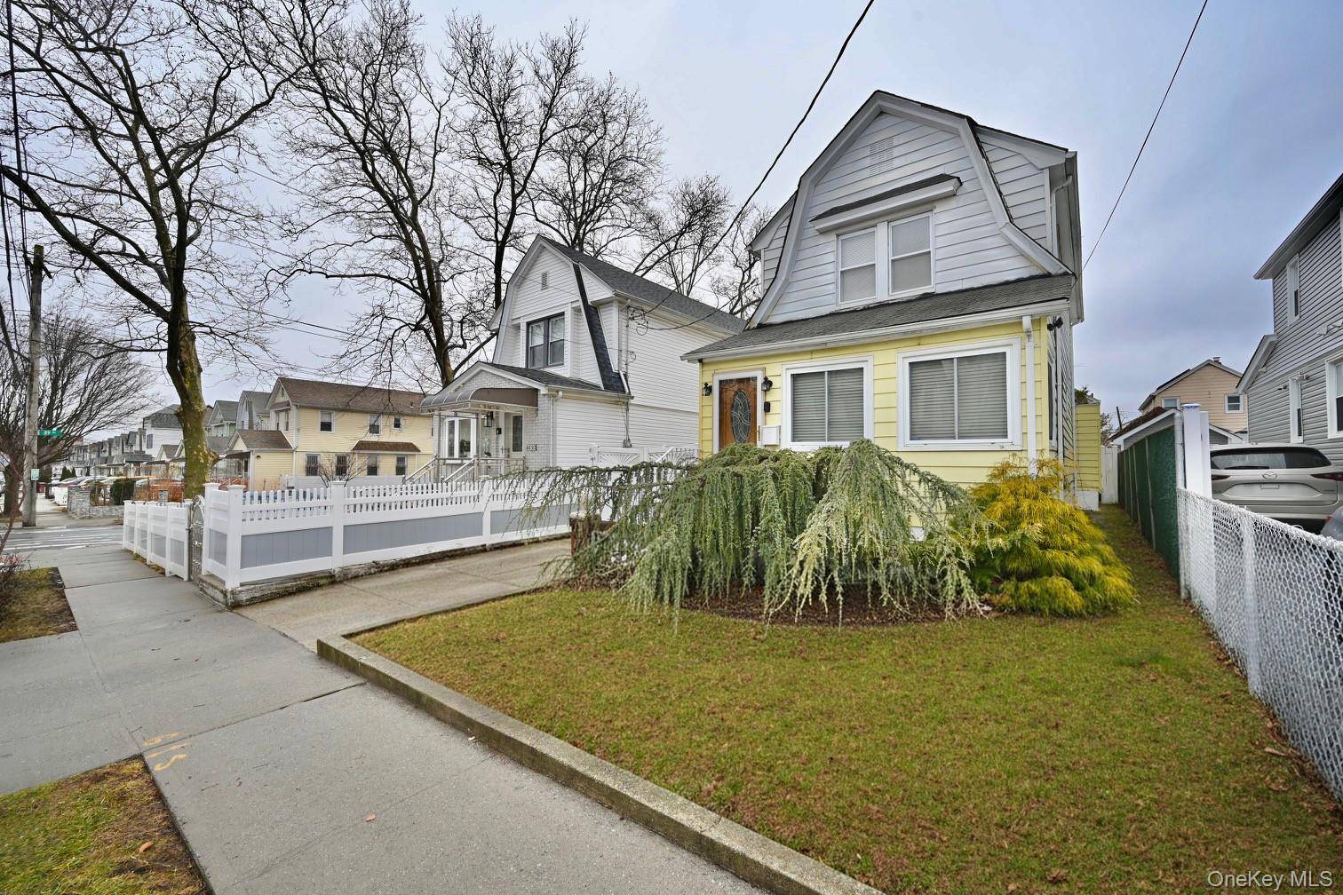 Hogar con 3 Dormitorios en Venta en Queens Village - Nueva York - EE. UU. - 4