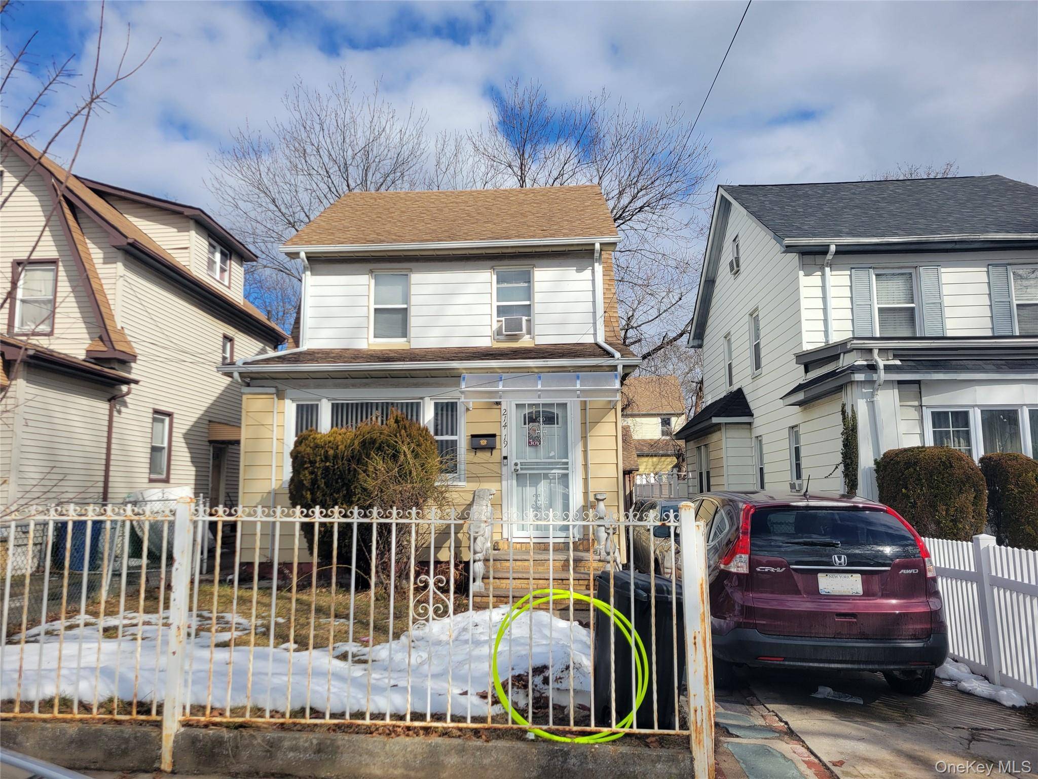 Hogar con 3 Dormitorios en Venta en Queens Village - Nueva York - EE. UU. - 2