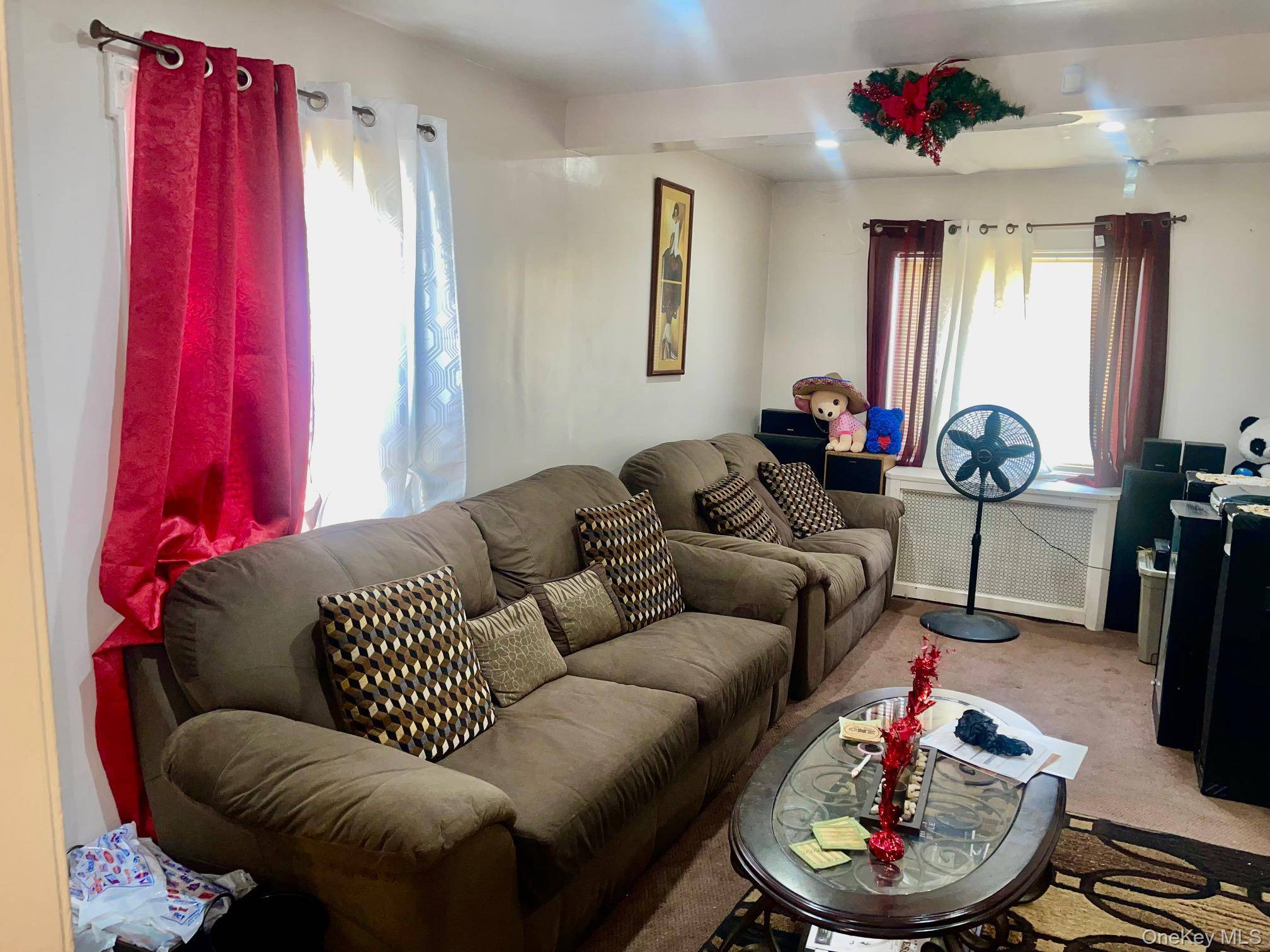 3 Bedroom Home for Sale in Queens Village - New York - USA - 3