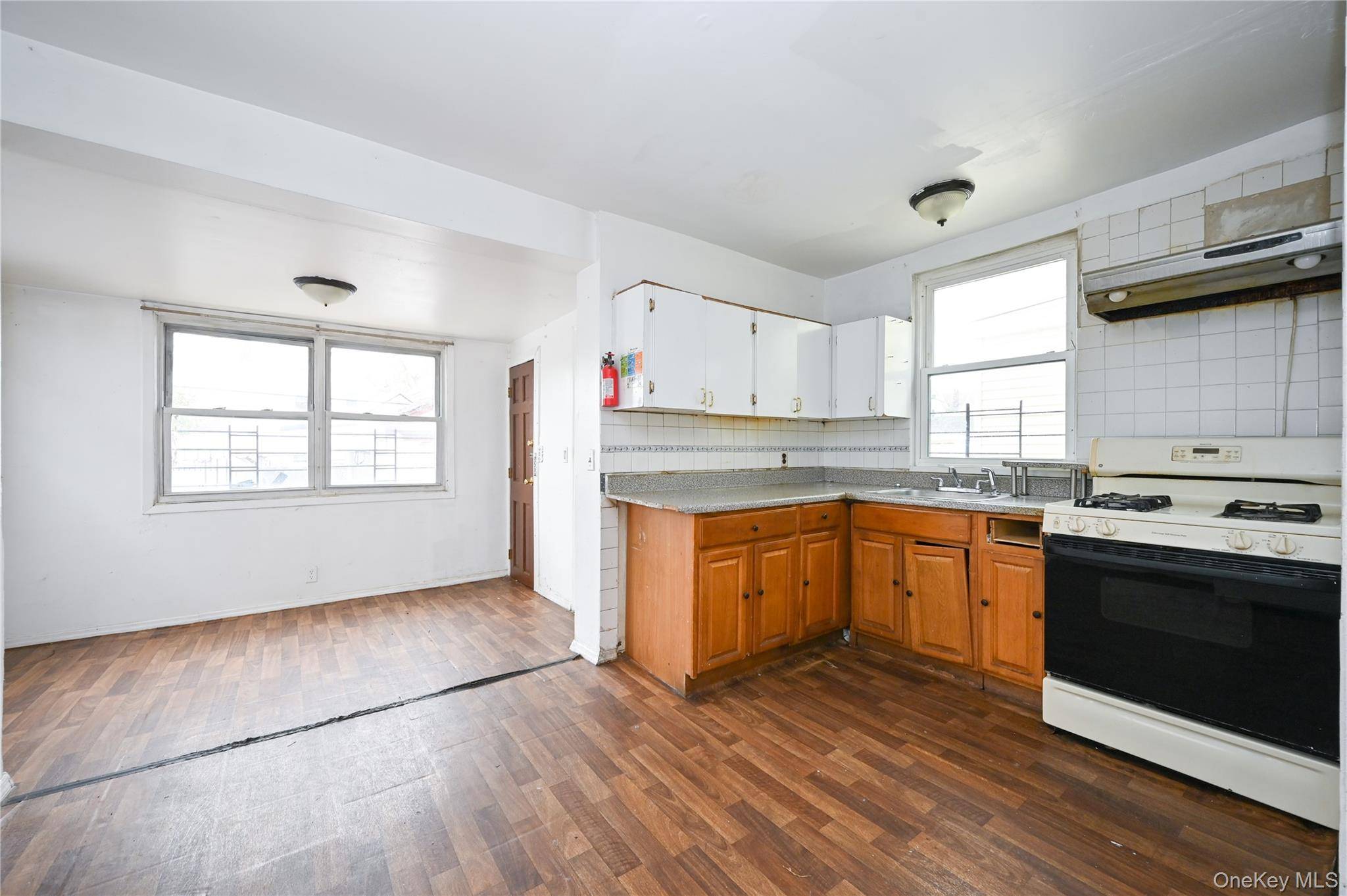 Casa com 3 Quartos à Venda em Queens Village - Nova Iorque - EUA - 7