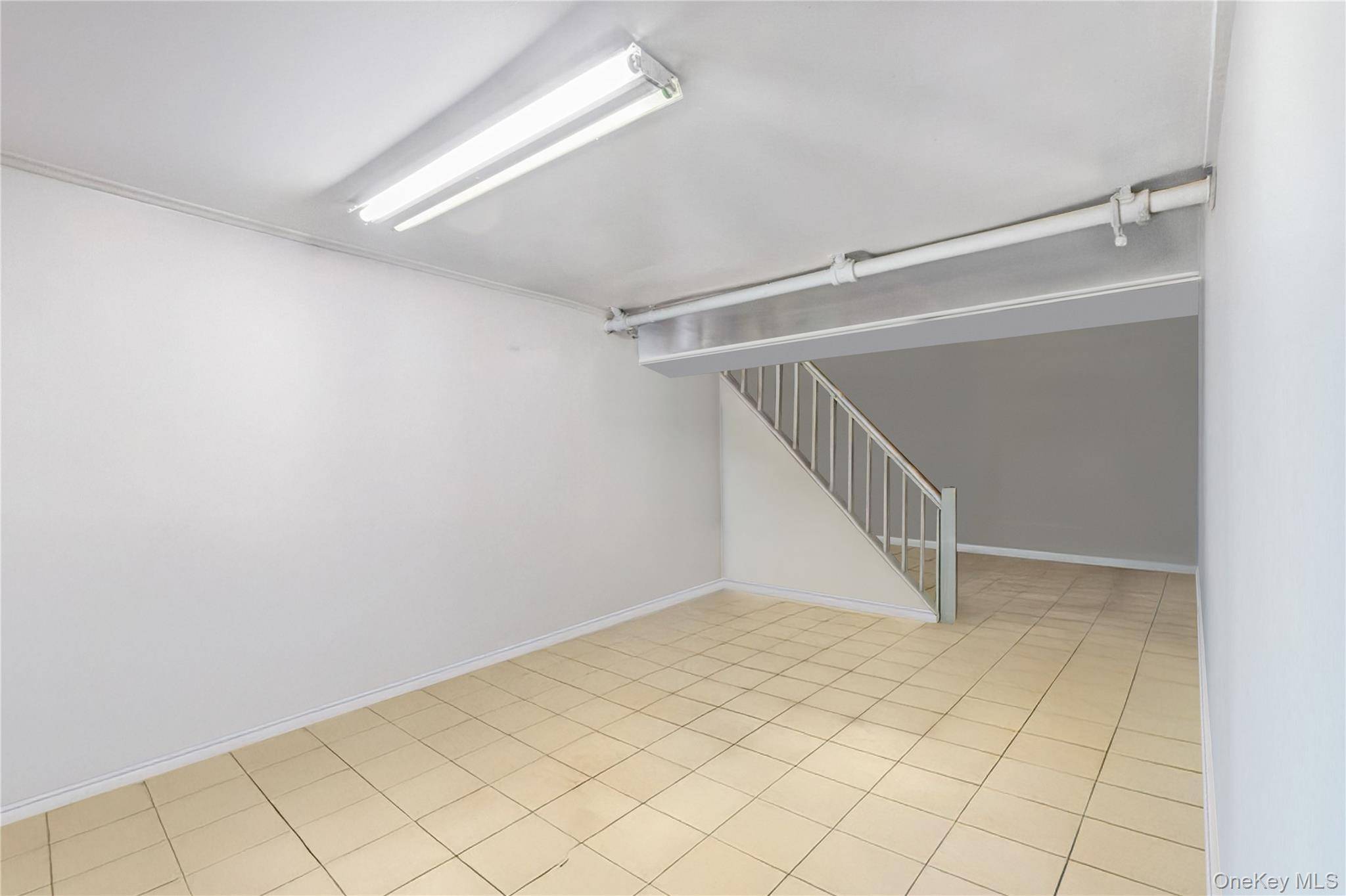 Casa com 3 Quartos à Venda em Queens Village - Nova Iorque - EUA - 8