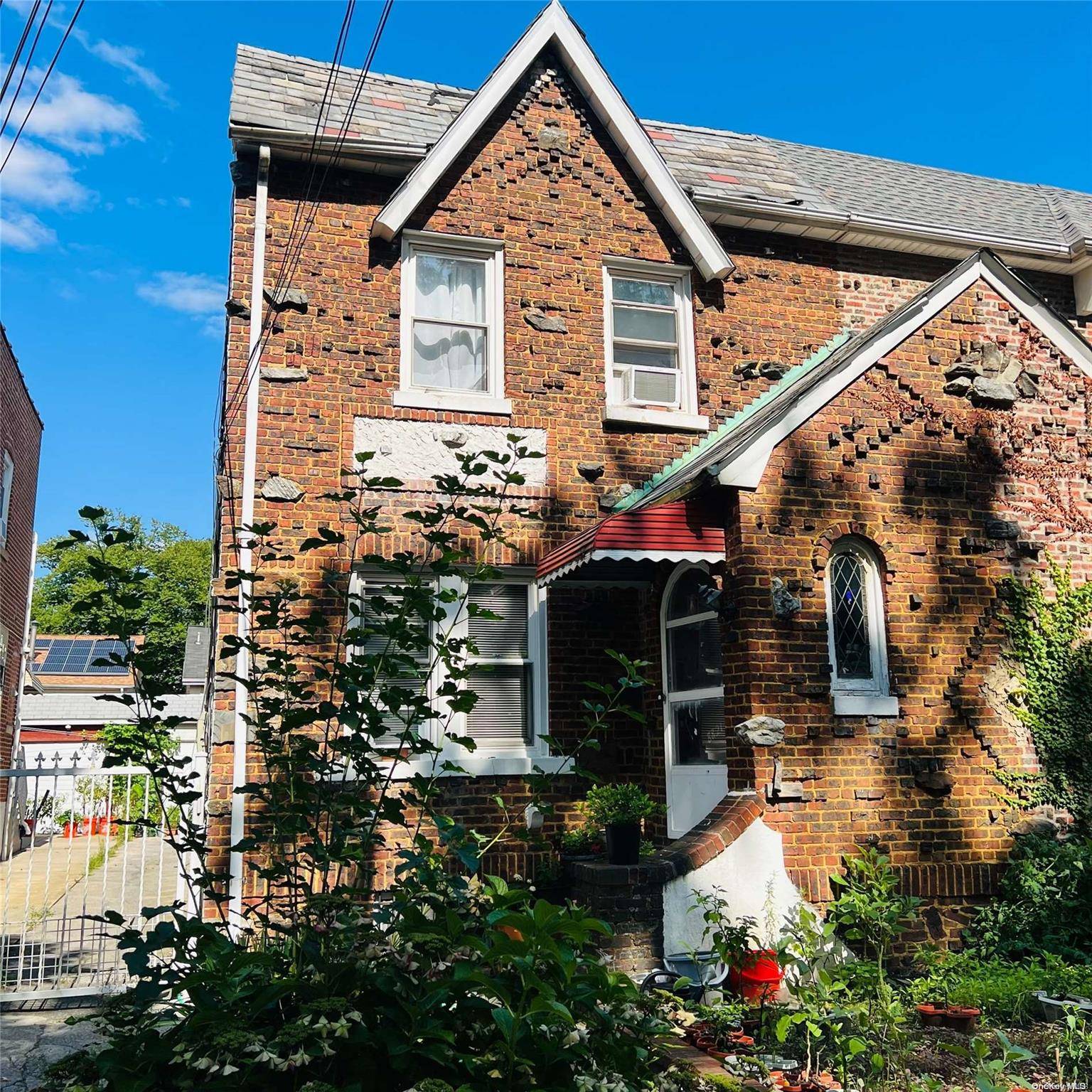Casa com 3 Quartos à Venda em Queens Village - Nova Iorque - EUA - 3