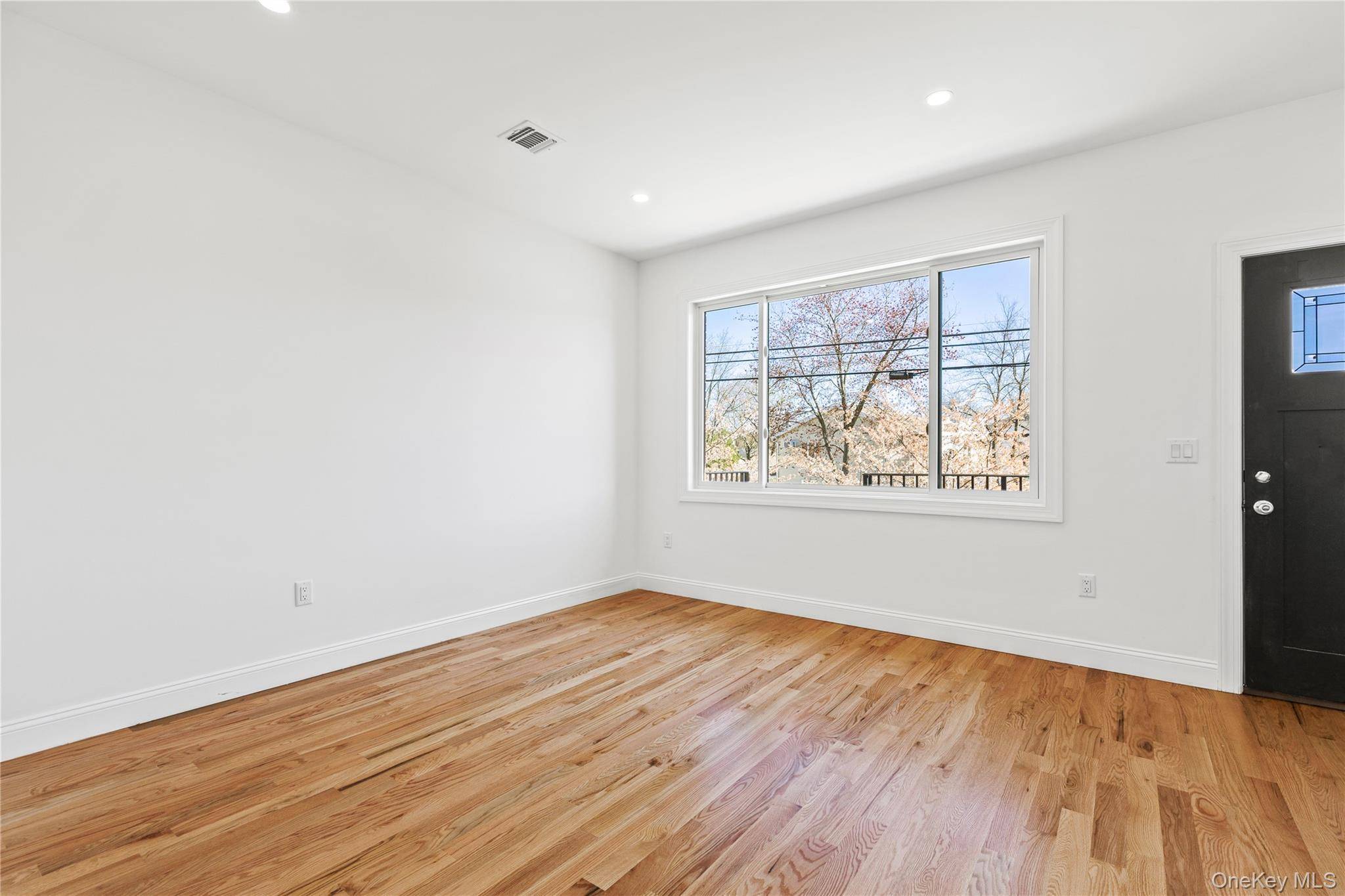 Casa com 3 Quartos à Venda em Staten Island - Nova Iorque - EUA - 6