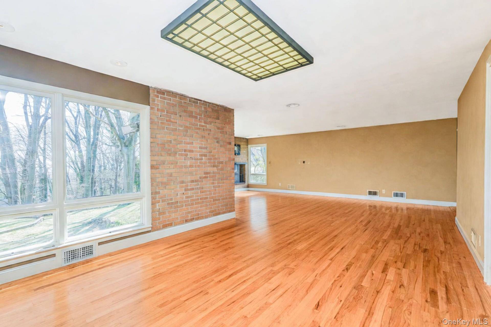 Casa com 3 Quartos à Venda em Staten Island - Nova Iorque - EUA - 7