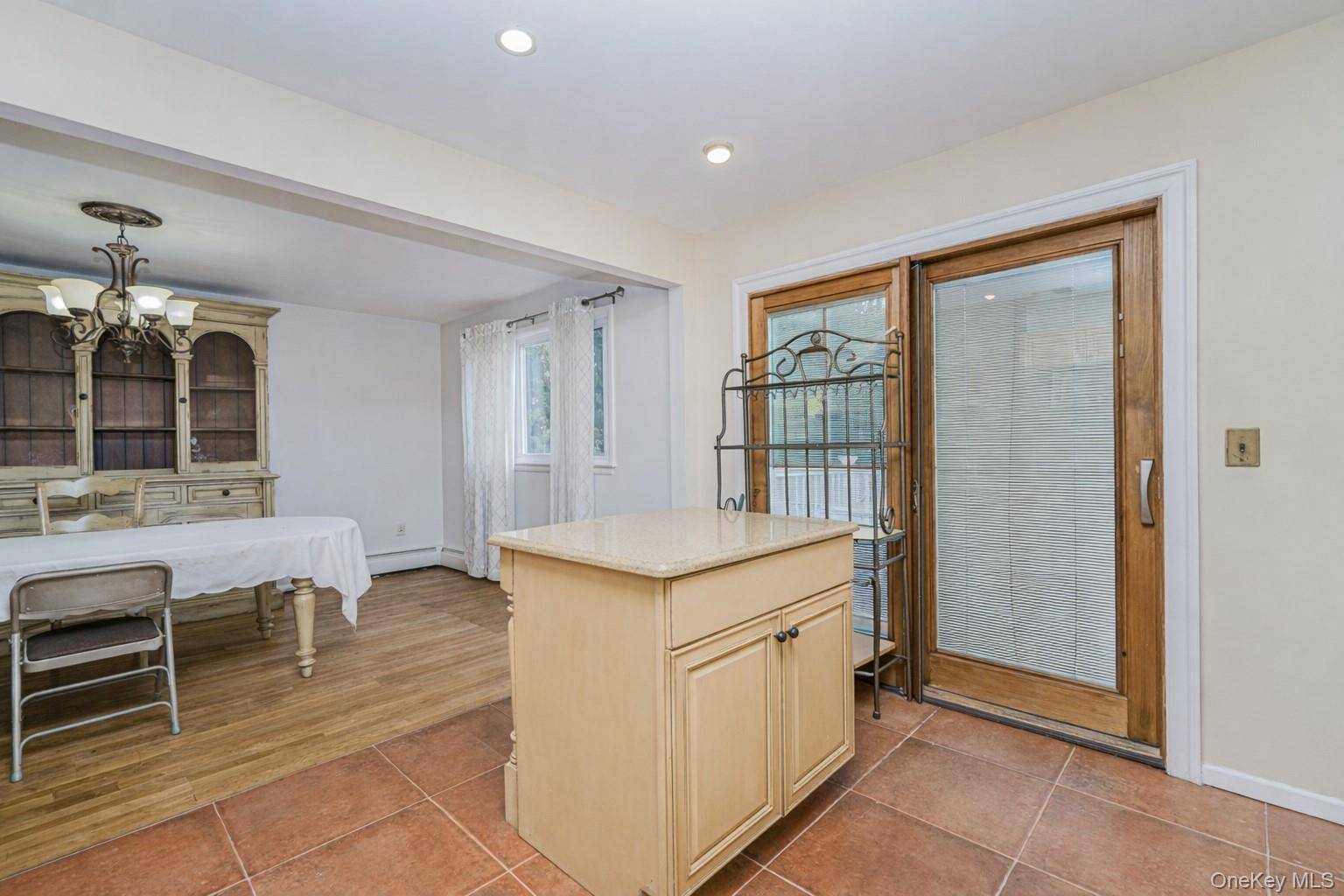 Casa com 3 Quartos à Venda em Staten Island - Nova Iorque - EUA - 8