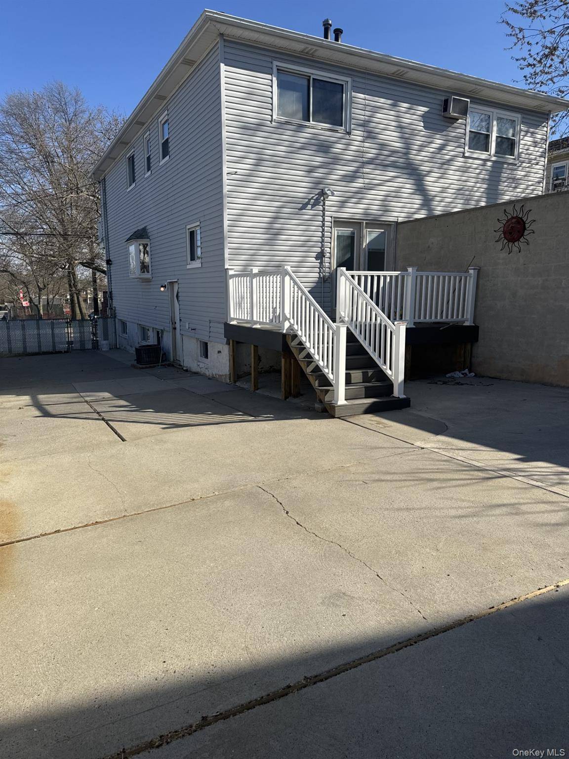 Casa com 3 Quartos à Venda em Staten Island - Nova Iorque - EUA - 4