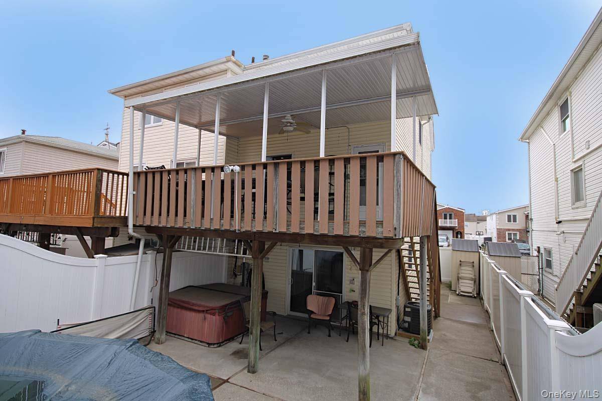 Casa com 3 Quartos à Venda em Staten Island - Nova Iorque - EUA - 5