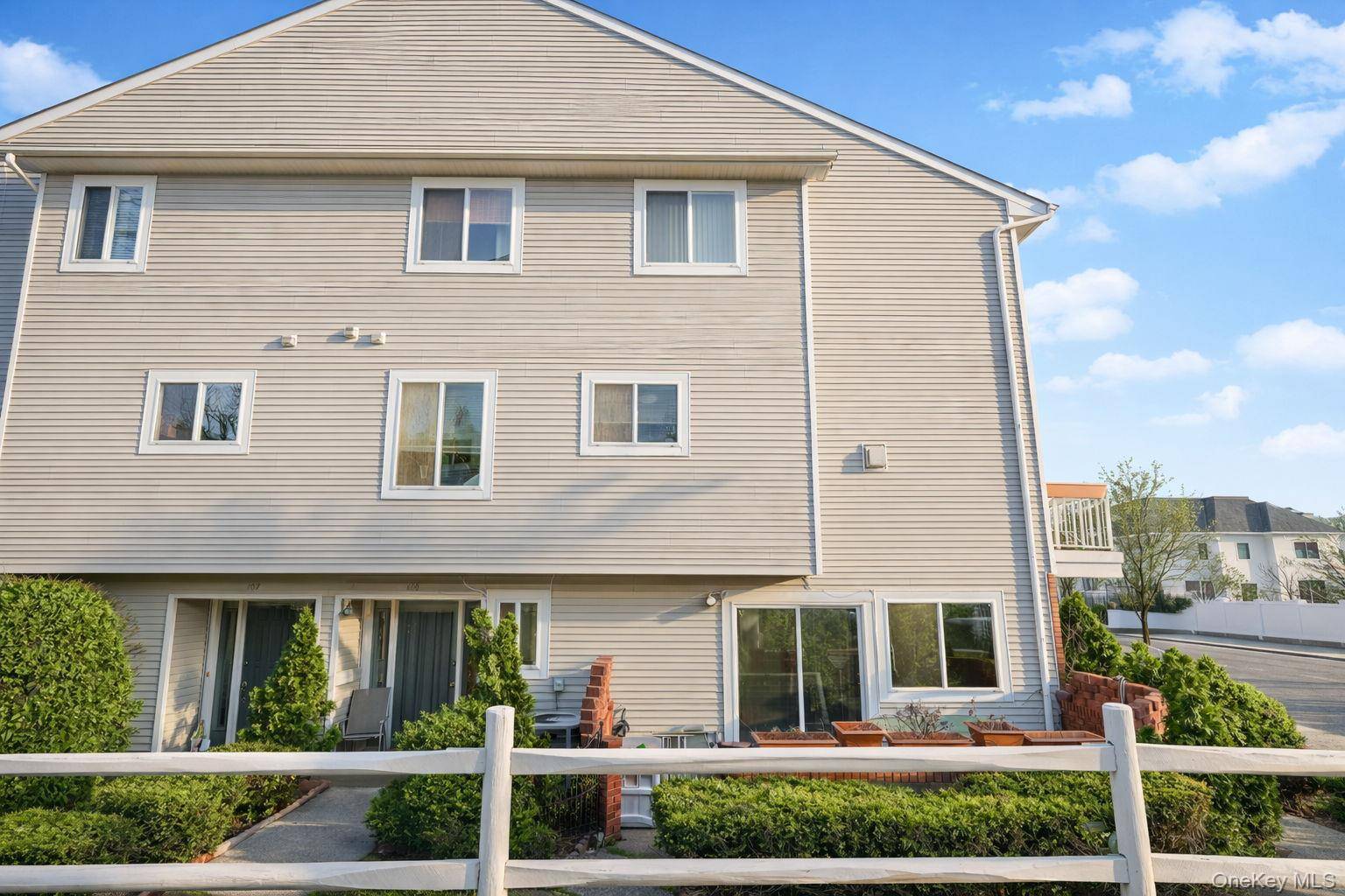 Casa com 3 Quartos à Venda em Staten Island - Nova Iorque - EUA - 4