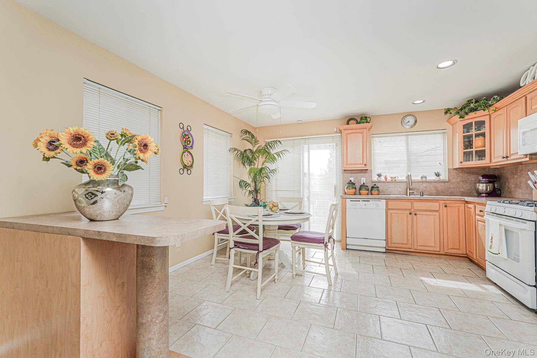 Casa com 3 Quartos à Venda em Staten Island - Nova Iorque - EUA - 5