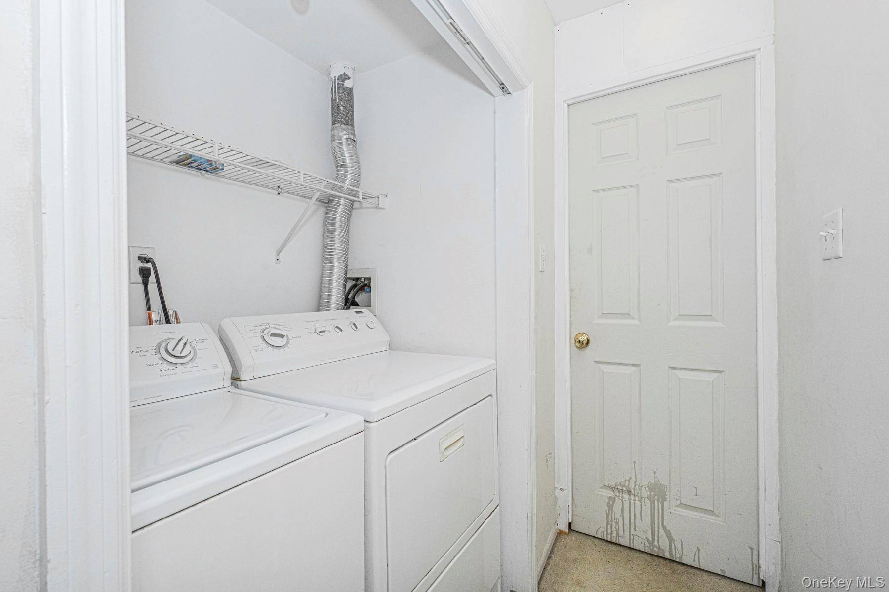 Casa com 3 Quartos à Venda em Staten Island - Nova Iorque - EUA - 3