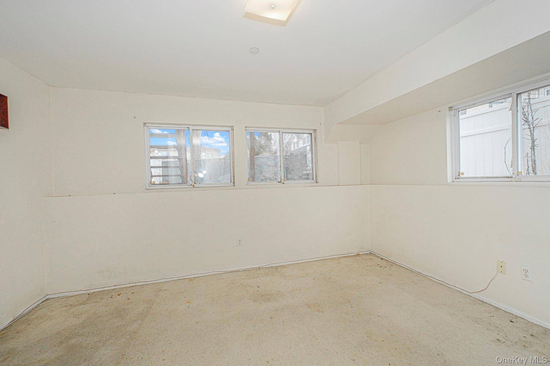 Casa com 3 Quartos à Venda em Staten Island - Nova Iorque - EUA - 5