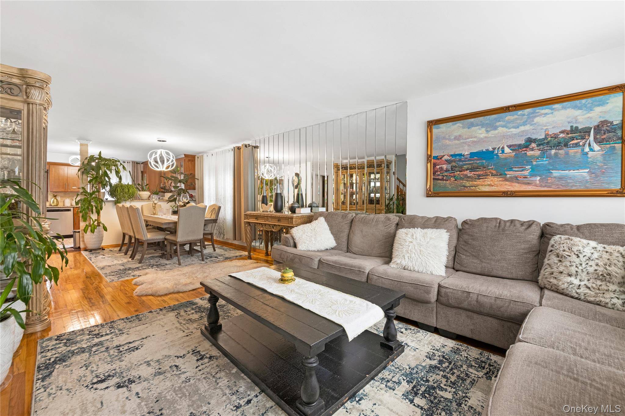 Casa com 3 Quartos à Venda em Staten Island - Nova Iorque - EUA - 2