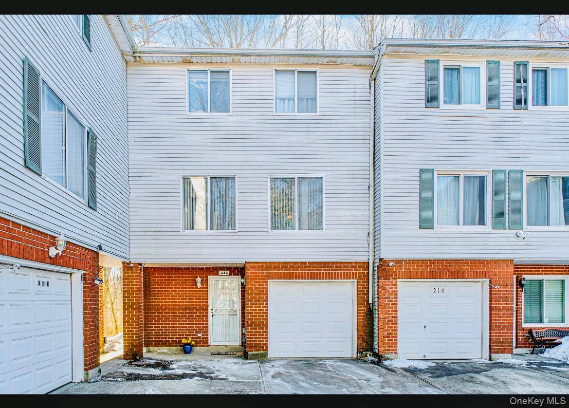 Casa com 3 Quartos à Venda em Staten Island - Nova Iorque - EUA - 1