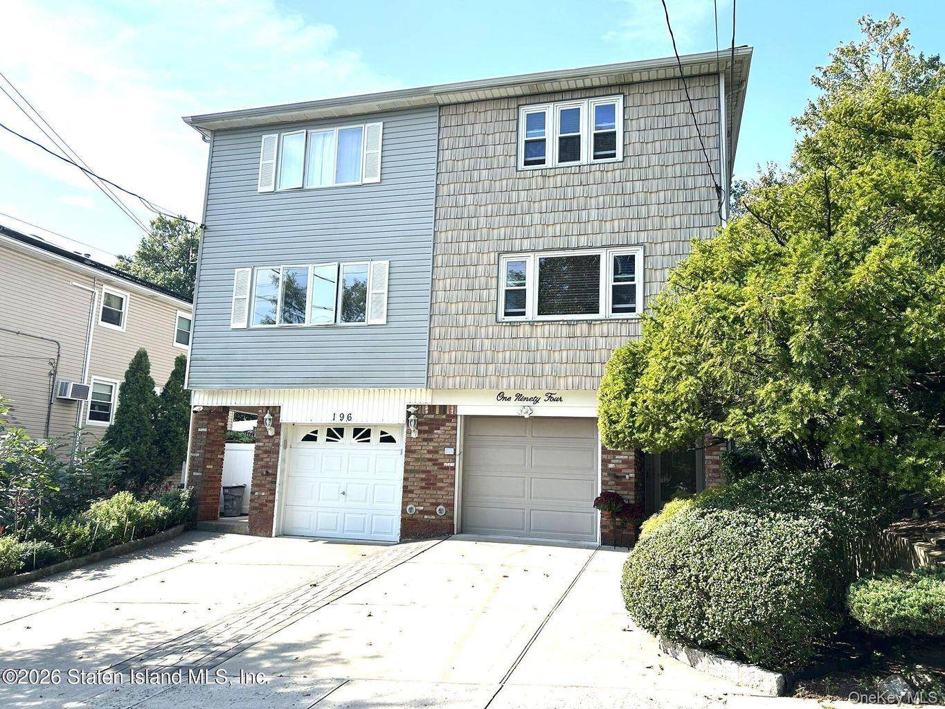 Casa com 3 Quartos à Venda em Staten Island - Nova Iorque - EUA - 2