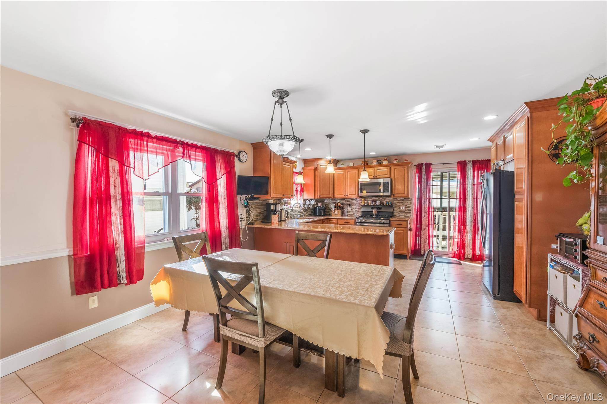 Casa com 3 Quartos à Venda em Staten Island - Nova Iorque - EUA - 3
