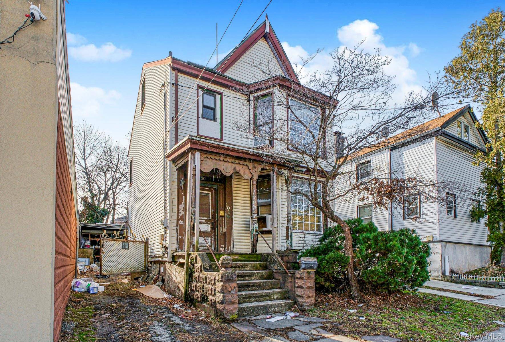 Casa com 3 Quartos à Venda em Staten Island - Nova Iorque - EUA - 2