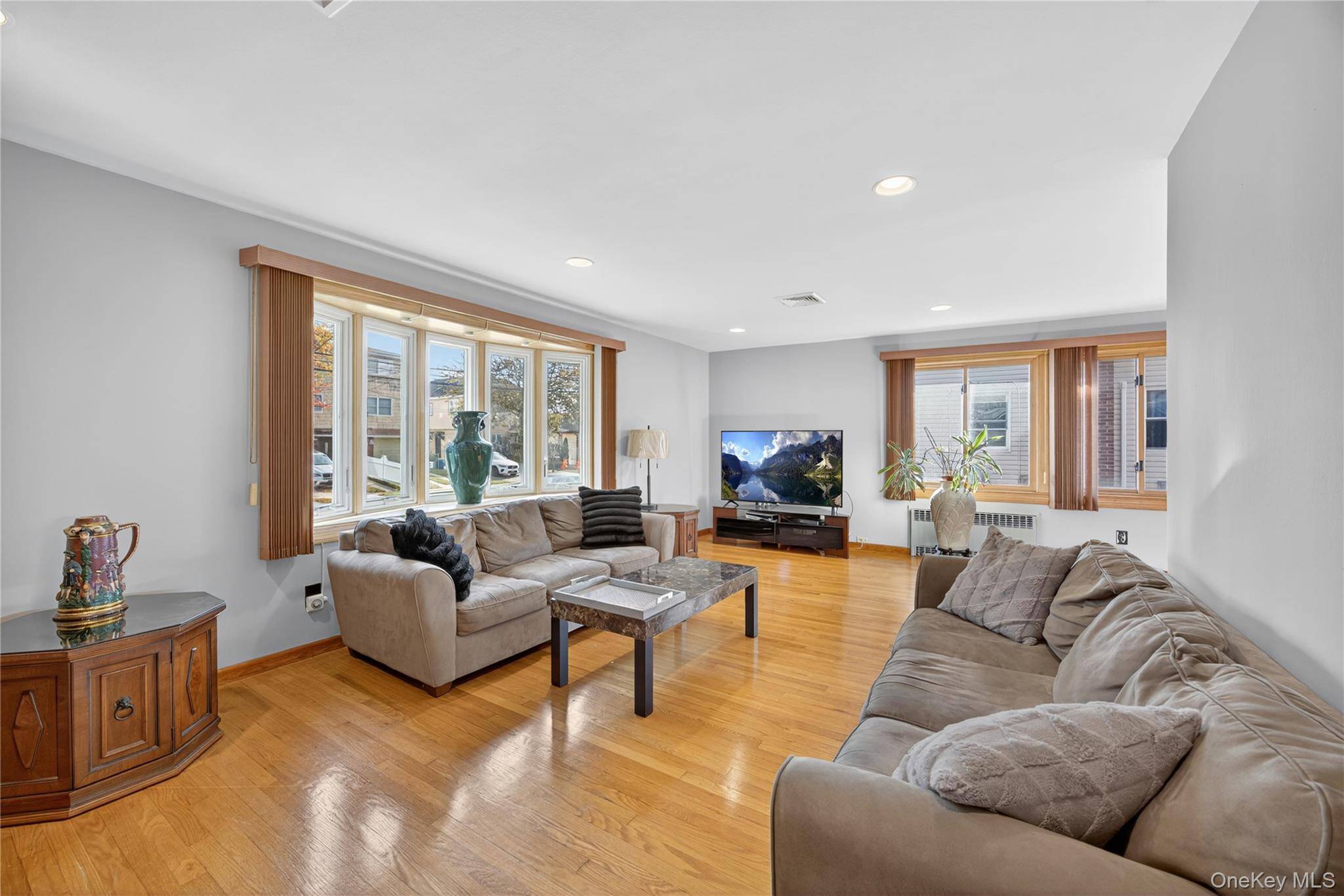 Casa com 3 Quartos à Venda em Staten Island - Nova Iorque - EUA - 4