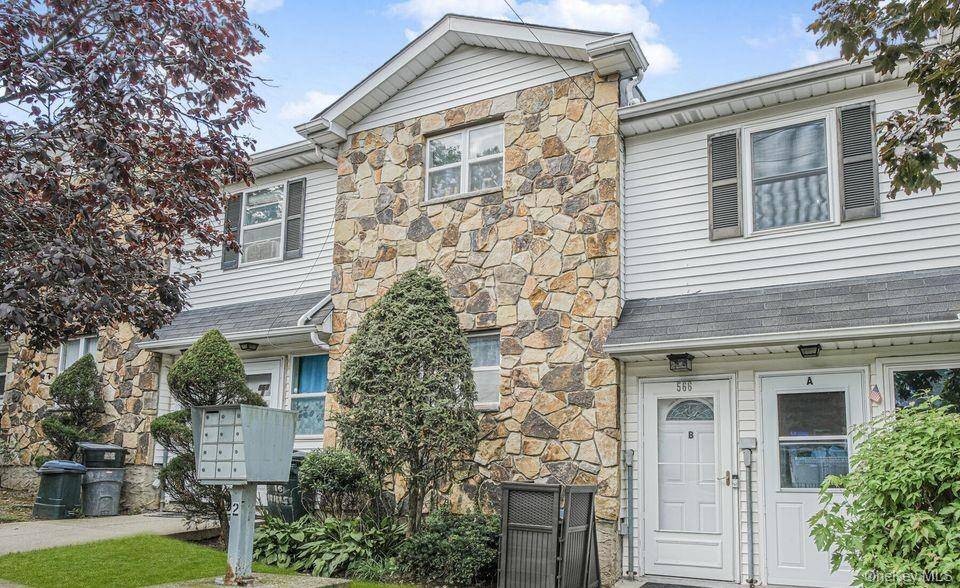 Casa com 3 Quartos à Venda em Staten Island - Nova Iorque - EUA - 2