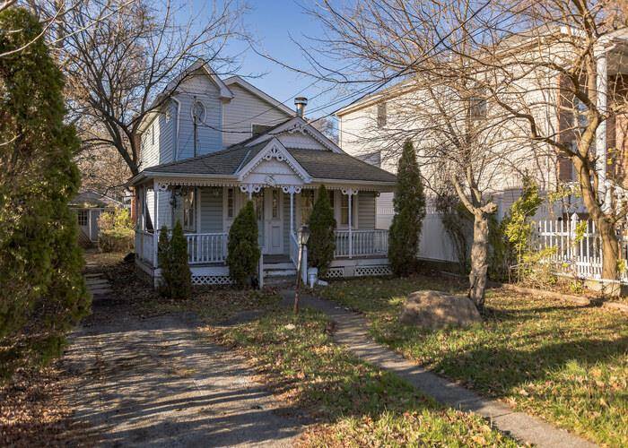 Casa com 3 Quartos à Venda em Staten Island - Nova Iorque - EUA - 2