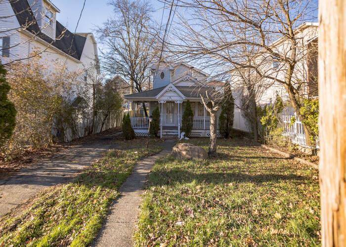 Casa com 3 Quartos à Venda em Staten Island - Nova Iorque - EUA - 4