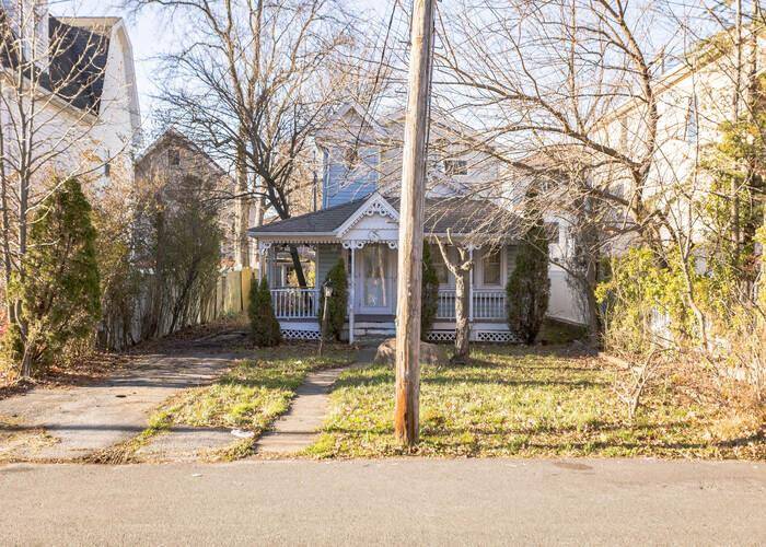 Casa com 3 Quartos à Venda em Staten Island - Nova Iorque - EUA - 5
