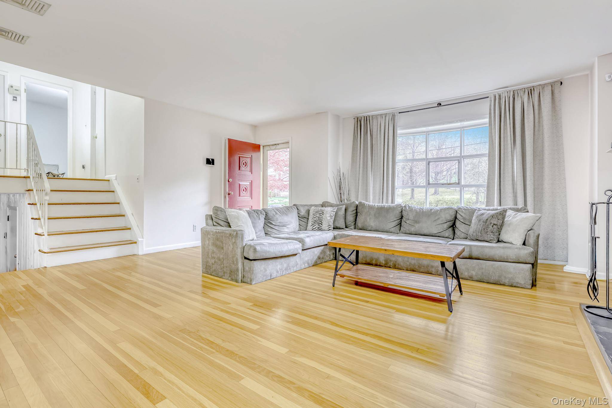 Casa com 3 Quartos à Venda em Suffern - Nova Iorque - EUA - 5