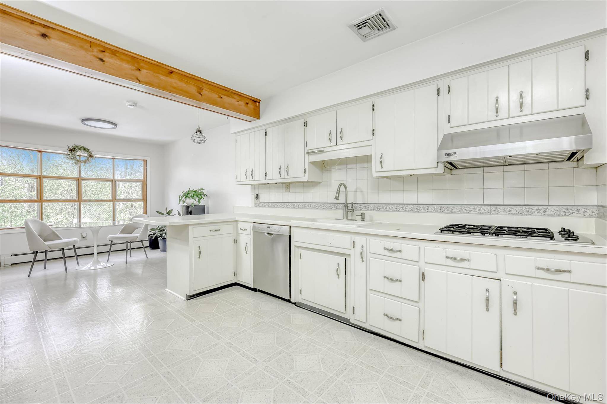 Casa com 3 Quartos à Venda em Suffern - Nova Iorque - EUA - 7