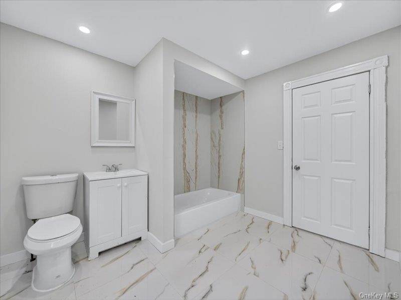 Casa com 3 Quartos à Venda em Suffern - Nova Iorque - EUA - 7
