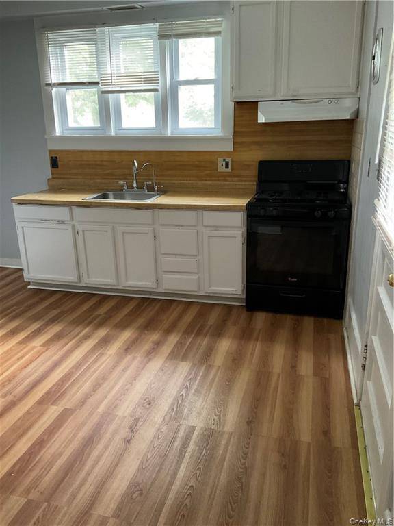 Casa com 3 Quartos à Venda em Suffern - Nova Iorque - EUA - 5