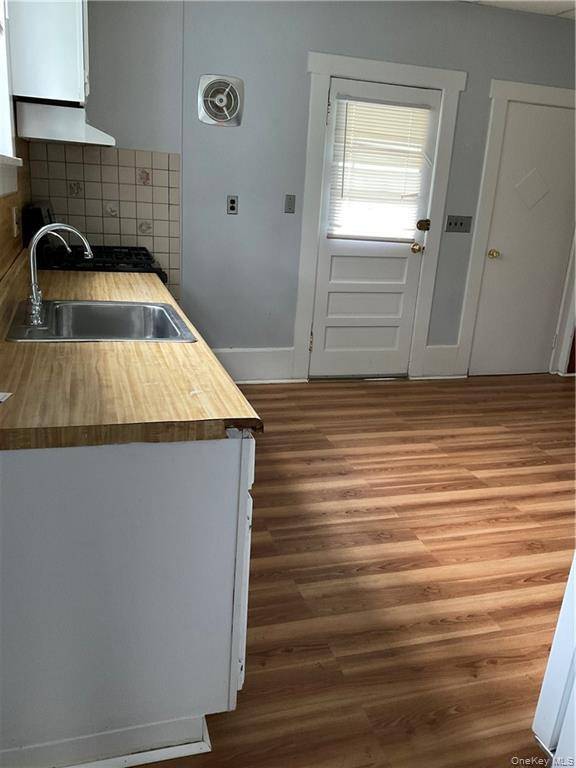 Casa com 3 Quartos à Venda em Suffern - Nova Iorque - EUA - 6