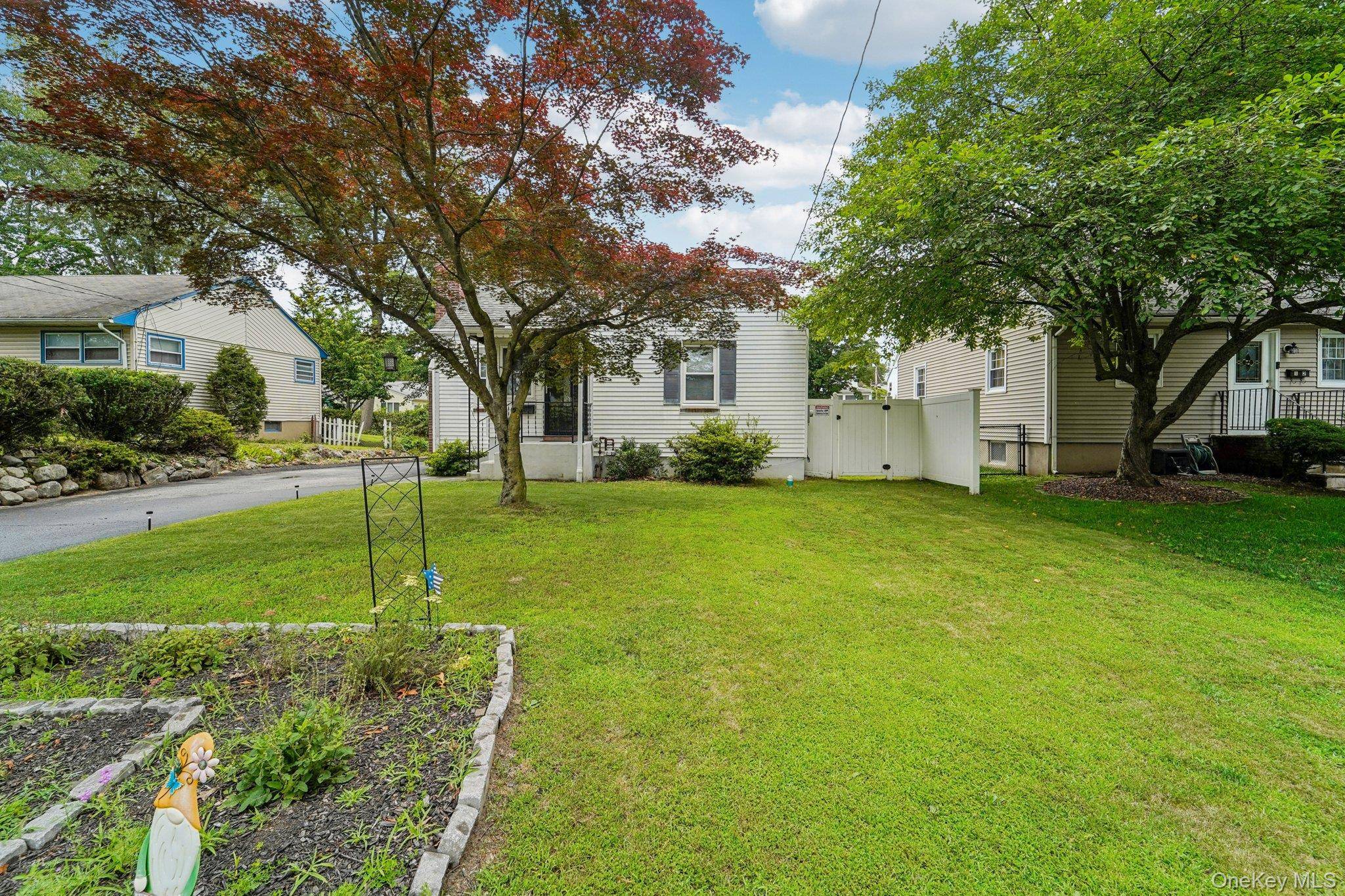 Casa com 3 Quartos à Venda em Suffern - Nova Iorque - EUA - 2