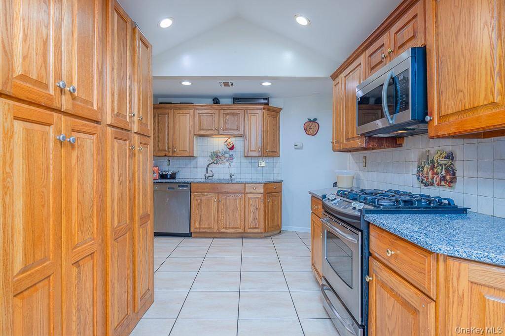 Casa com 3 Quartos à Venda em Suffern - Nova Iorque - EUA - 6