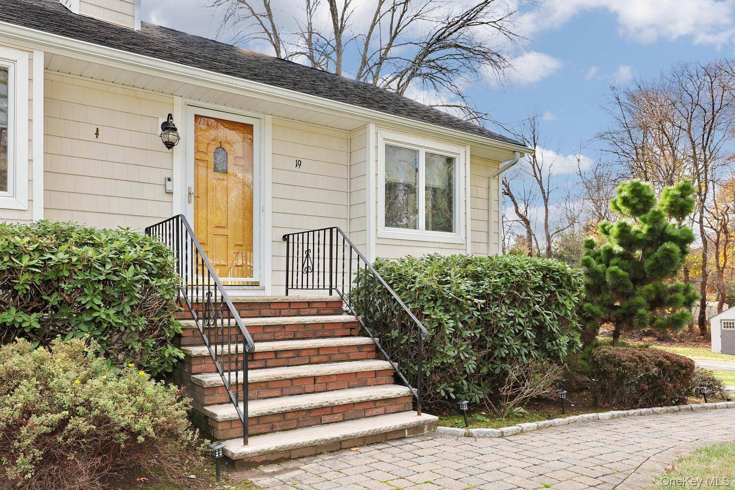 Casa com 3 Quartos à Venda em Suffern - Nova Iorque - EUA - 3