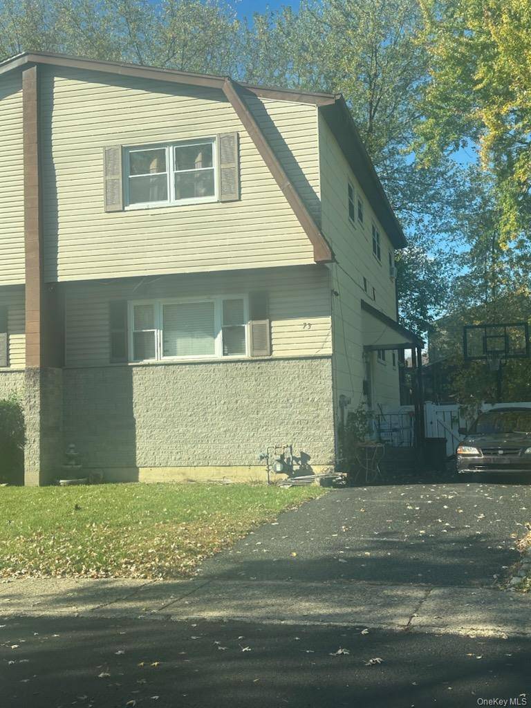 Casa com 3 Quartos à Venda em Suffern - Nova Iorque - EUA - 1
