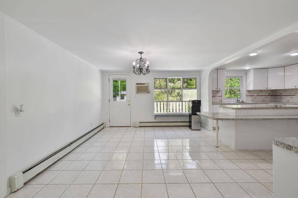 Casa com 3 Quartos à Venda em Suffern - Nova Iorque - EUA - 7