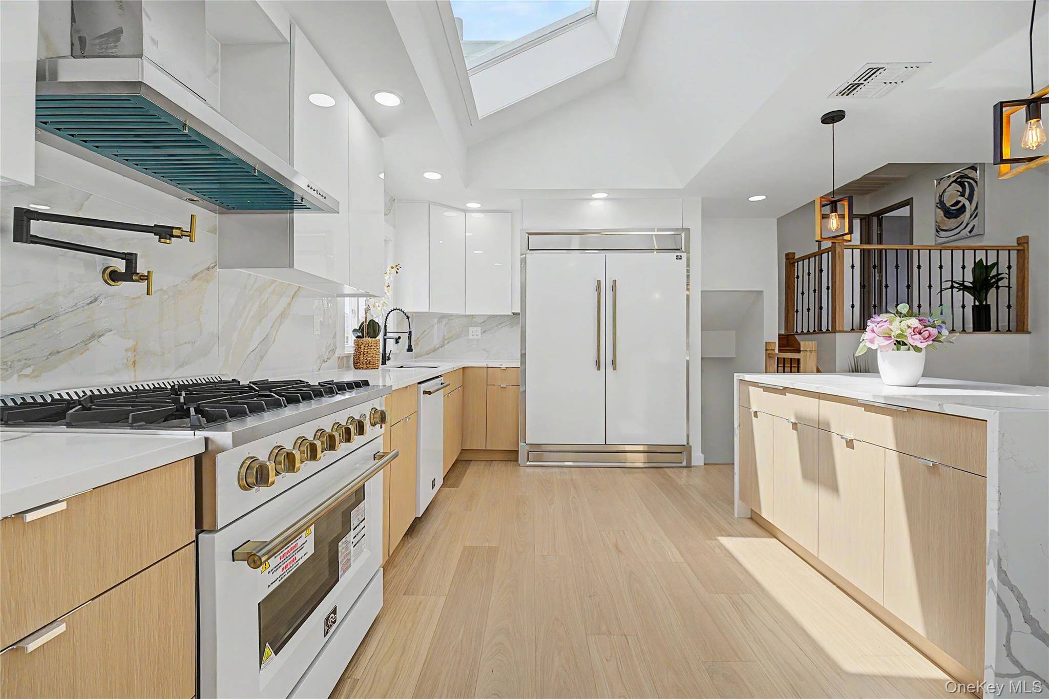 Casa com 3 Quartos à Venda em Syosset - Nova Iorque - EUA - 6