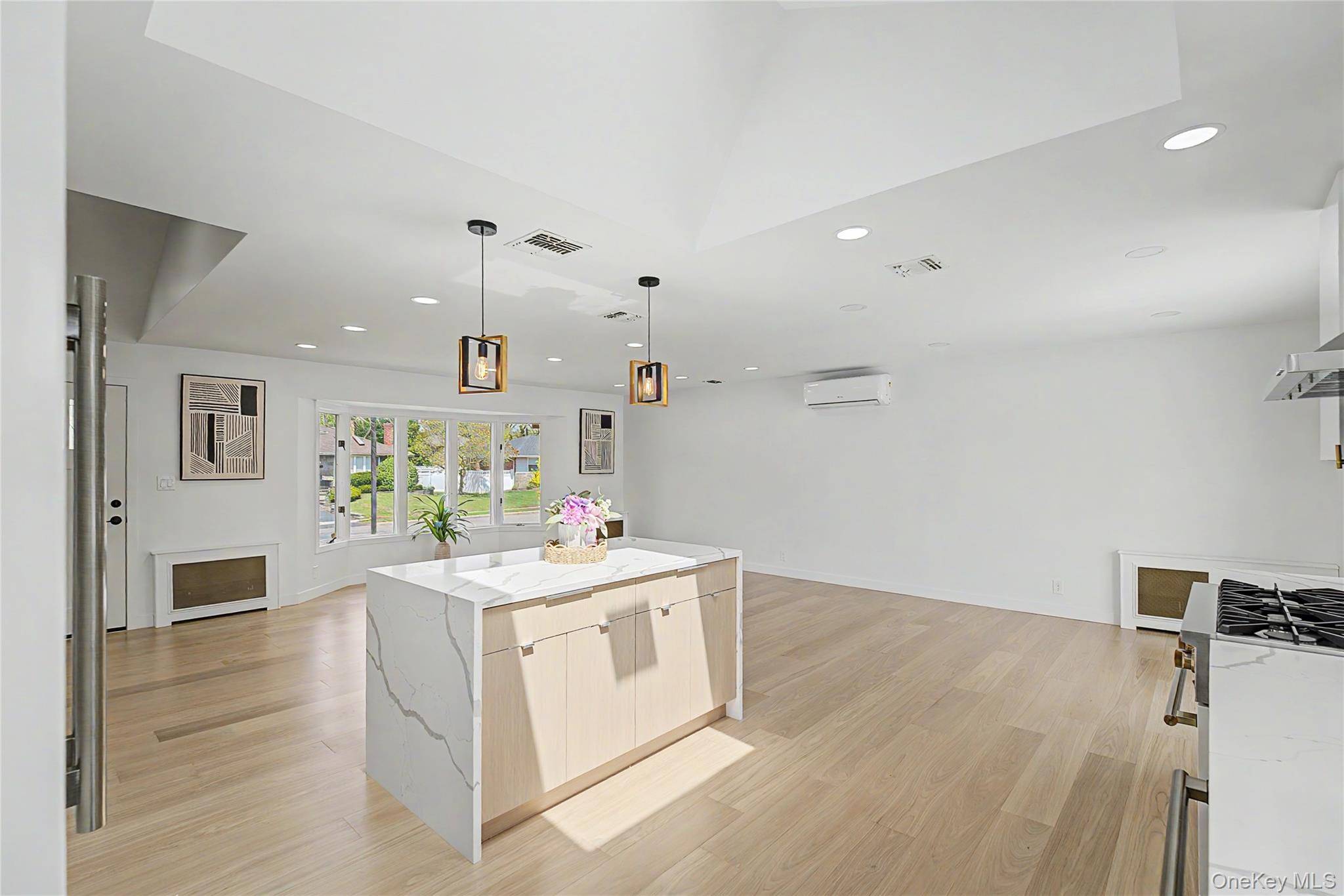 Casa com 3 Quartos à Venda em Syosset - Nova Iorque - EUA - 8