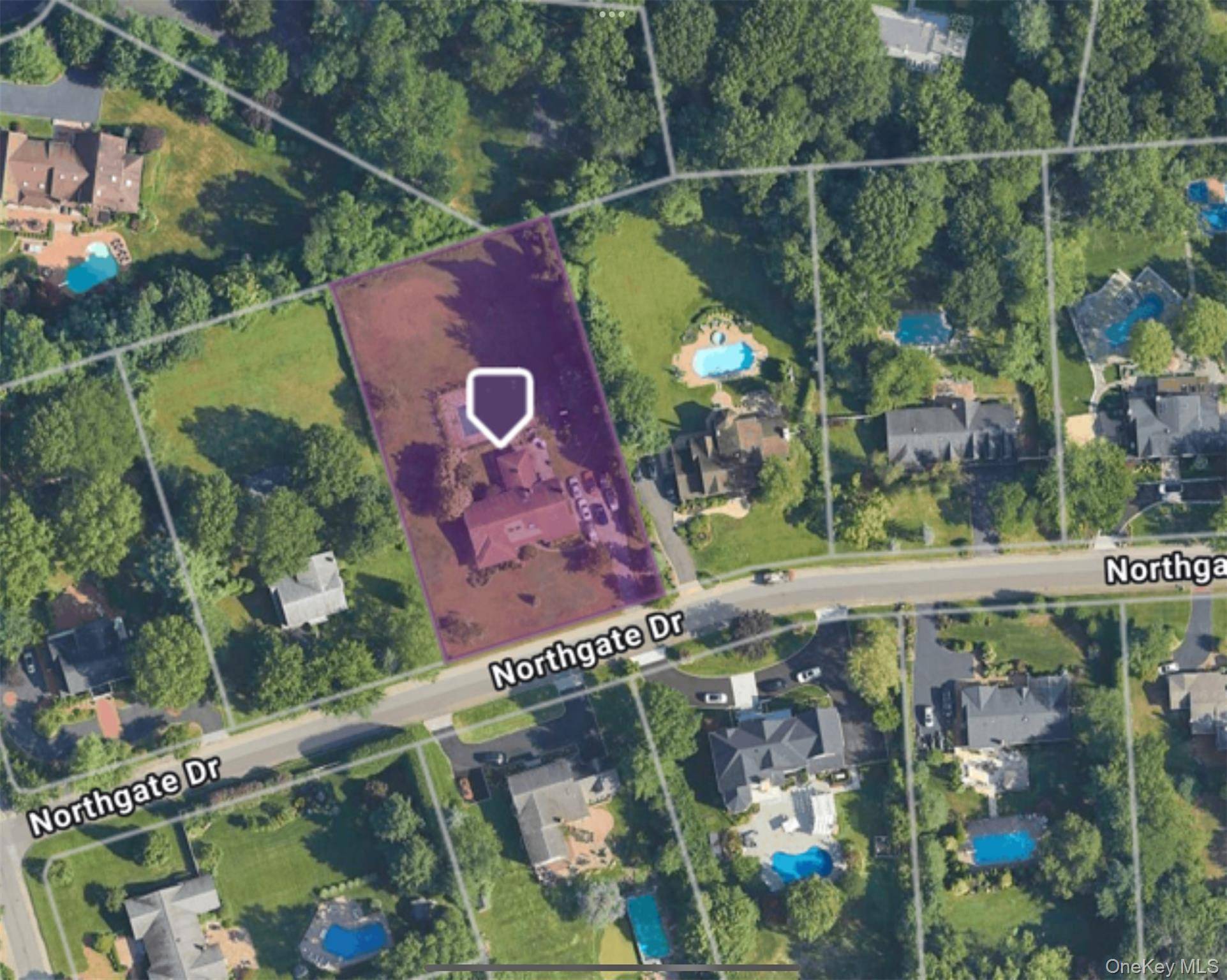 Casa com 3 Quartos à Venda em Syosset - Nova Iorque - EUA - 3